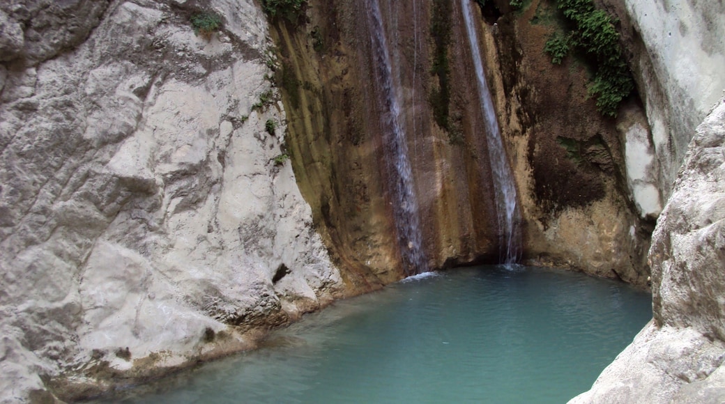 Dimosari vattenfall, Lefkada, Joniska öarna, Grekland