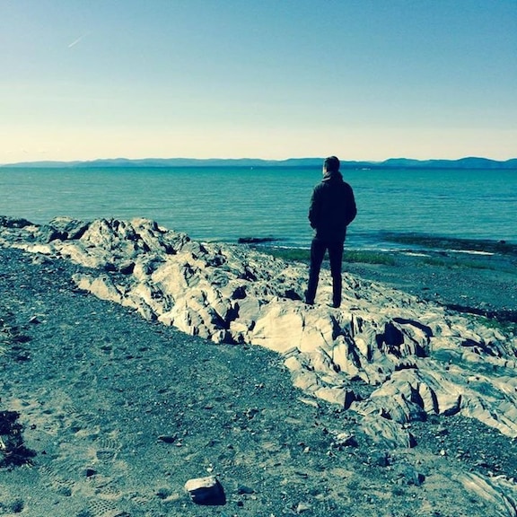 Facing the peaceful St. Lawrence river.
