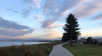 The walkway at Waikanae Beach down to Midway beach is a great way to start the day. 