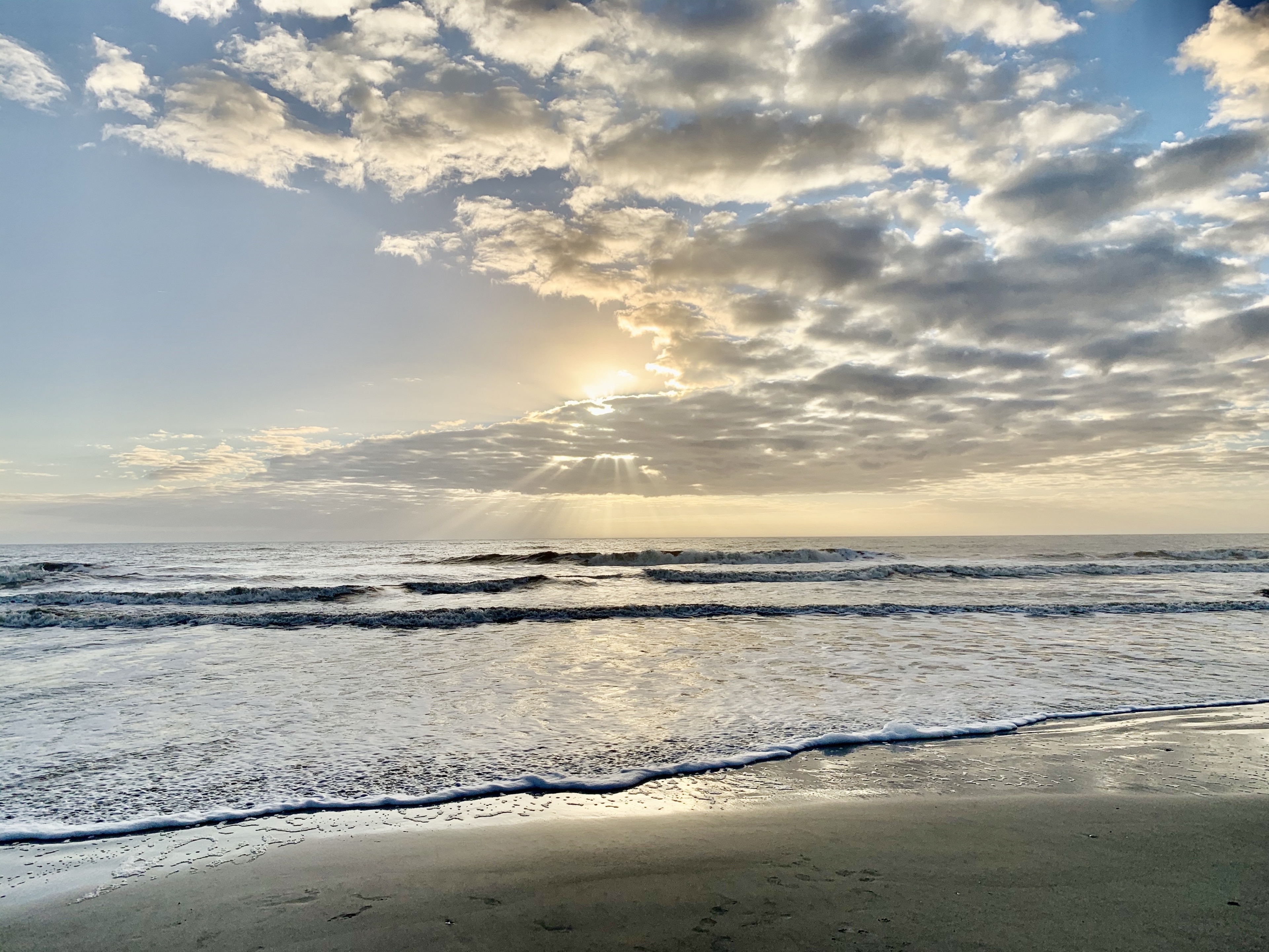 A walk on the beach for a beautiful sunrise