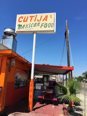 Great food! Big burritos, delicious tacos. Outdoor seating only.