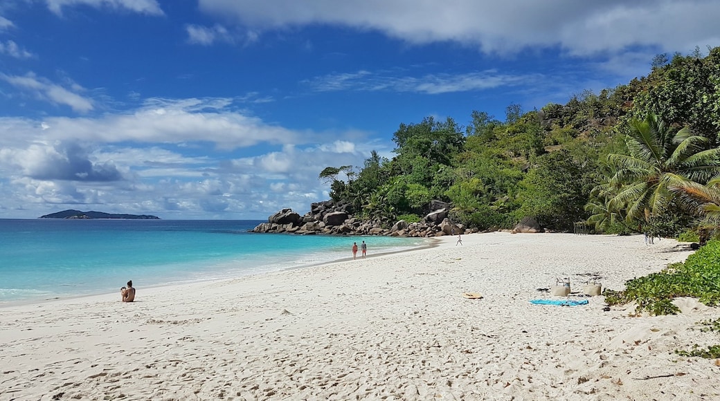 Praia Anse Georgette, Ilha de Praslin, Ilhas Seychelles