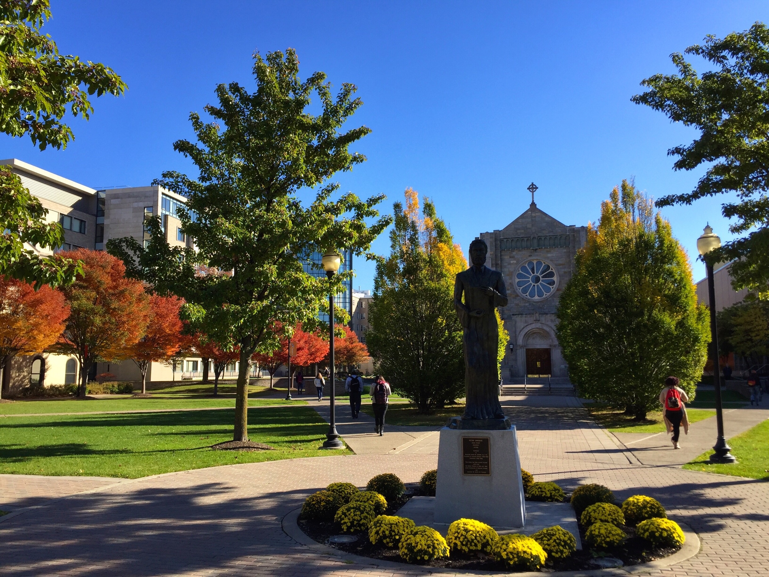 The center of campus at my alma mater, Canisius College, on a beautiful fall day.

#gogriffs
#lifeatexpedia