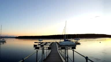 Stunning sun set in Findhorn right outside the pub. 