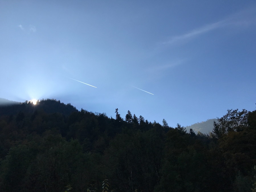 The Areuse gorge is a spectacular hike through a narrow gorge. And the sky provides a beautiful backdrop even even from the bottom of the gorge.
