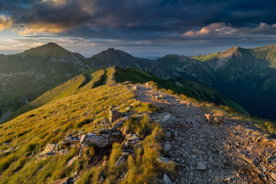 One shot from Smrek.
Smrek is often just a checkpoint on the route to Baranec (2184m) but offers some really breathtaking views.
Its grassy terrain is well lit on both sunset and sunrise.
#BvSApplication