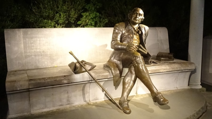 The George Mason Memorial features a one-third larger than life-sized bronze statue of Mason looking super laid back and suave.
Quick George Mason fact; he did not sign the United States Constitution because it did not abolish the slave trade and because he did not think it had necessary protection for the individual from the federal government.