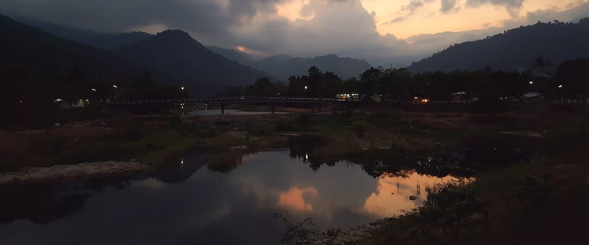 Kiriwong,Small peaceful and lovely village in south of Thailand. Known as the purest breath of Thailand. The landmark of Kiriwong is the Kiriwong bridge. It's a good place for real relax time.