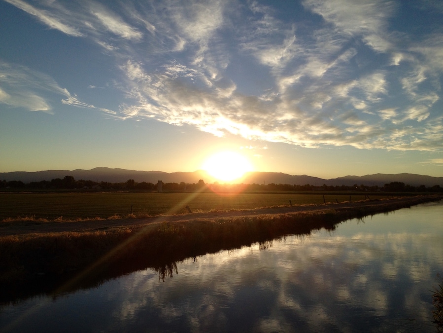 Beautiful sunrise. Mountains, city, farmland. #LoveMyTown