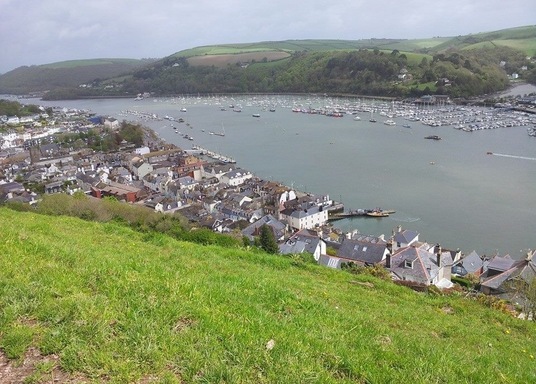 Dartmouth, Birleşik Krallık