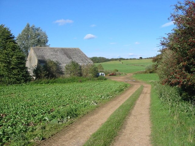 Farm Buildings Near Apethorpe