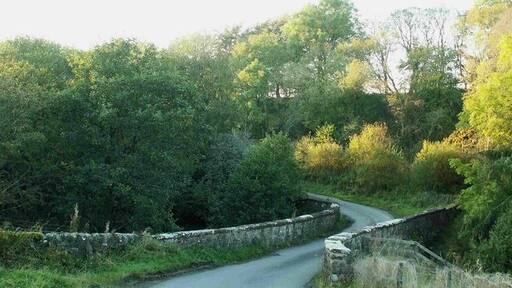 Kuva ”Solport” käyttäjältä Rose and Trev Clough (CC BY-SA) / rajattu alkuperäisestä kuvasta