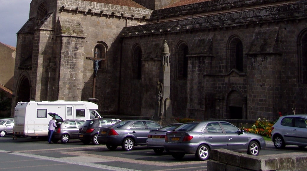 Stiftskirche Saint-Pierre du Dorat, Le Dorat, Haute-Vienne (Département), Frankreich