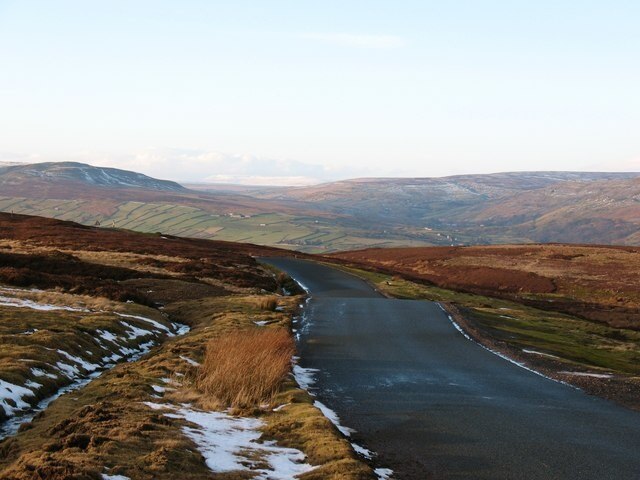 "Ellerton Abbey"-foto av Gordon Hatton (CC BY-SA) / Urklipp från original
