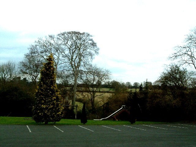 Billede "Cholesbury-cum-St Leonards" af Rob Farrow (CC BY-SA) / beskåret fra det originale billede