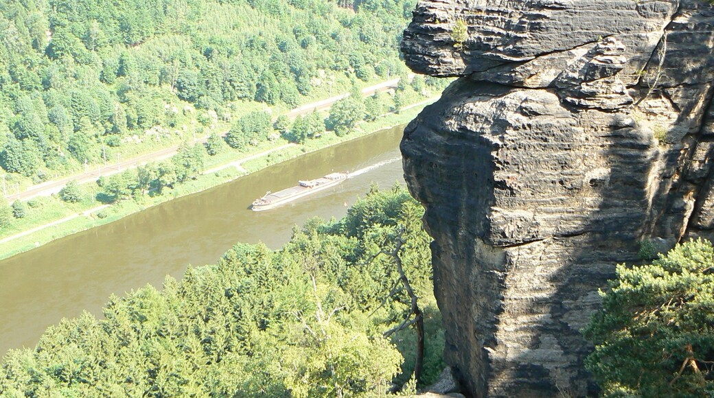 Foto "Labská Stráň" por Huhulenik (CC BY) / Recortada de la original
