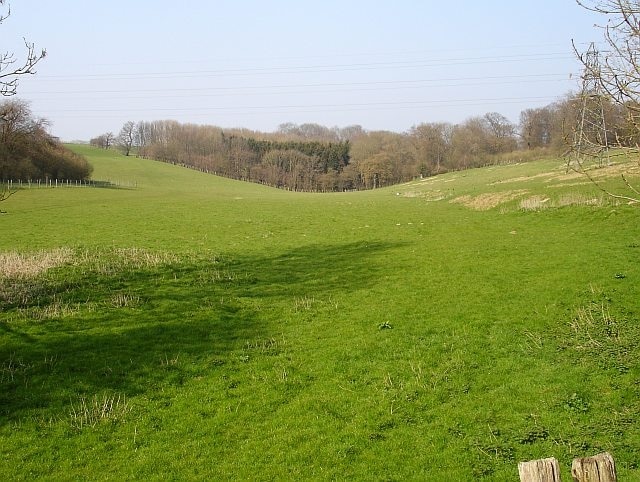 Dry downland valley South east of Baddlesmere, seen from Shottenden Road.