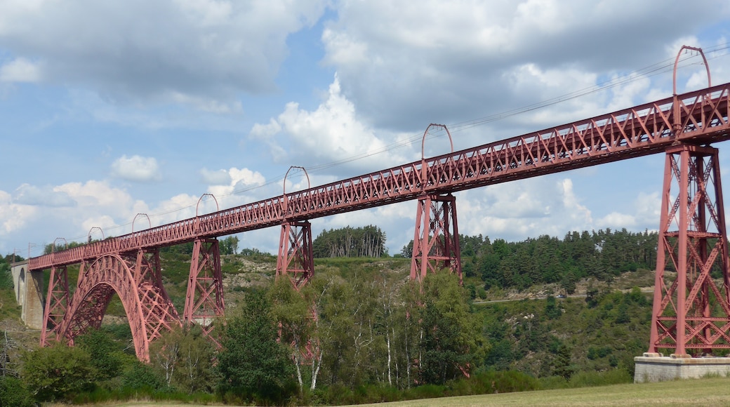 Foto „Garabit-Viadukt“ von Celeda (CC BY-SA)/zugeschnittenes Original
