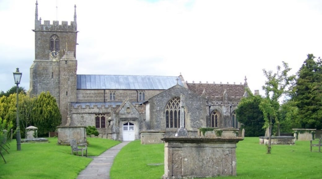 Foto "Urchfont" de Trish Steel (CC BY-SA) / Recortada de la original