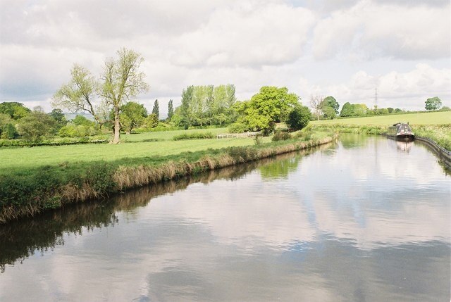 "Ellesmere Rural"-foto av Pierre Terre (CC BY-SA) / Urklipp från original
