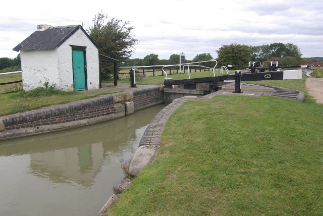 Kuva ”Rothersthorpe” käyttäjältä Stephen McKay (CC BY-SA) / rajattu alkuperäisestä kuvasta