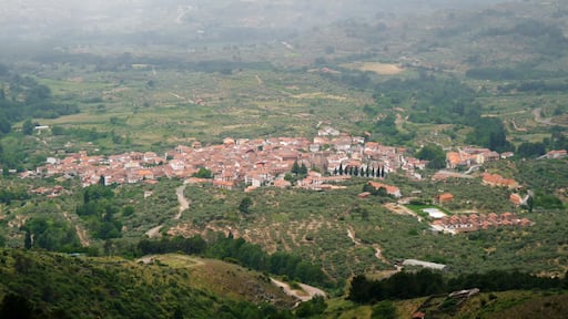 Foto "San Esteban del Valle" de Totemkin (CC BY-SA) / Recortada de la original