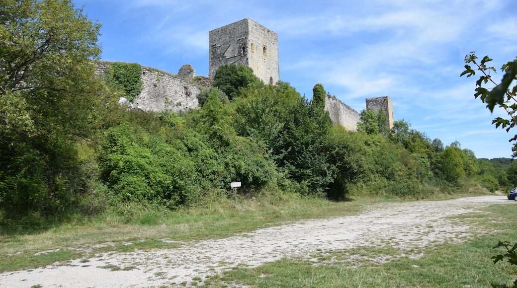 "Château de Puivert"-foto av Tournasol7 (CC BY-SA) / Urklipp från original