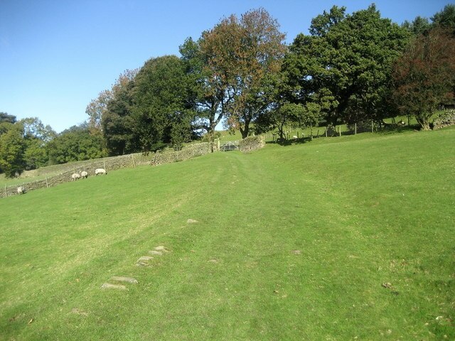 Foto “Fountains Earth” tomada por Chris Heaton (CC BY-SA); recorte de la original