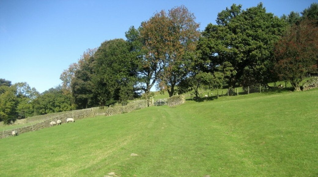 Foto “Fountains Earth” tomada por Chris Heaton (CC BY-SA); recorte de la original