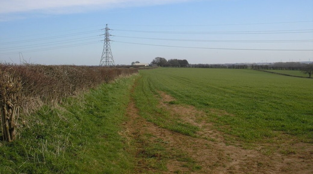 Foto „Broughton“ von David Tucker (CC BY-SA)/zugeschnittenes Original