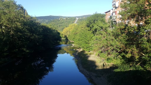 « Etxebarri», photo de Ksarasola (CC BY-SA) / rognée de l’originale