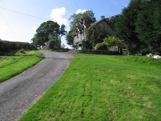 Lovely place to live An isolated house round the back of Dol-y-fan hill.