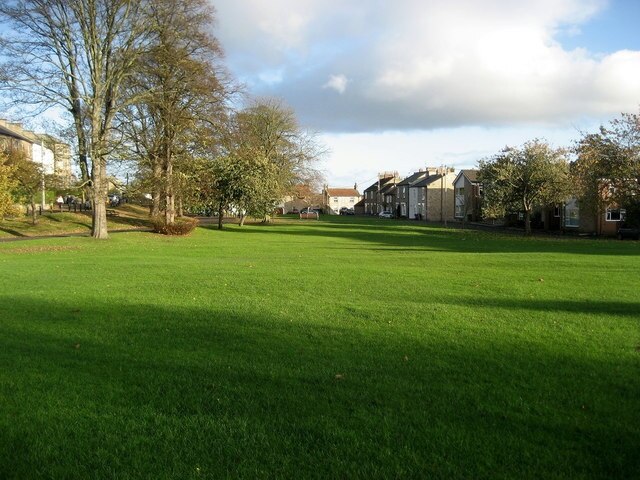 Photo "Gainford" by Chris Heaton (CC BY-SA) / Cropped from original