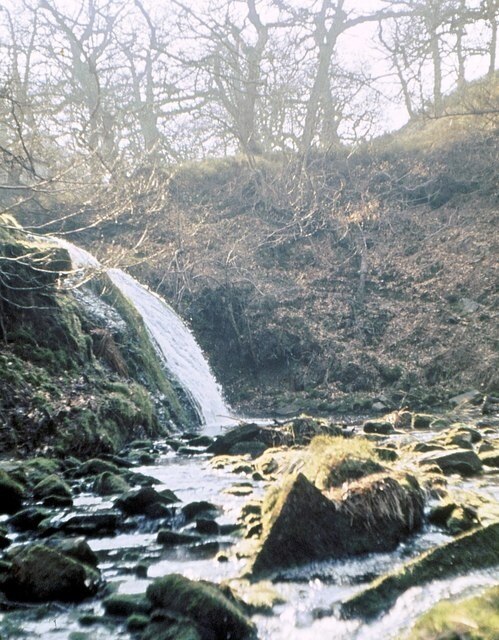 Foto “Colsterdale” tomada por Gordon Hatton (CC BY-SA); recorte de la original