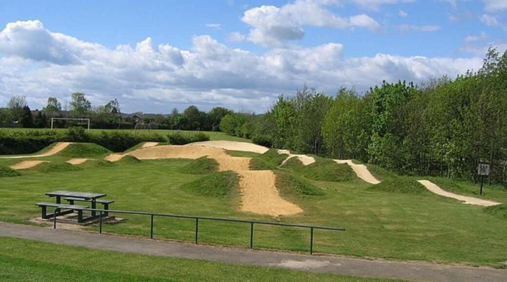 Kuva ”Belmont” käyttäjältä Roger Smith (CC BY-SA) / rajattu alkuperäisestä kuvasta