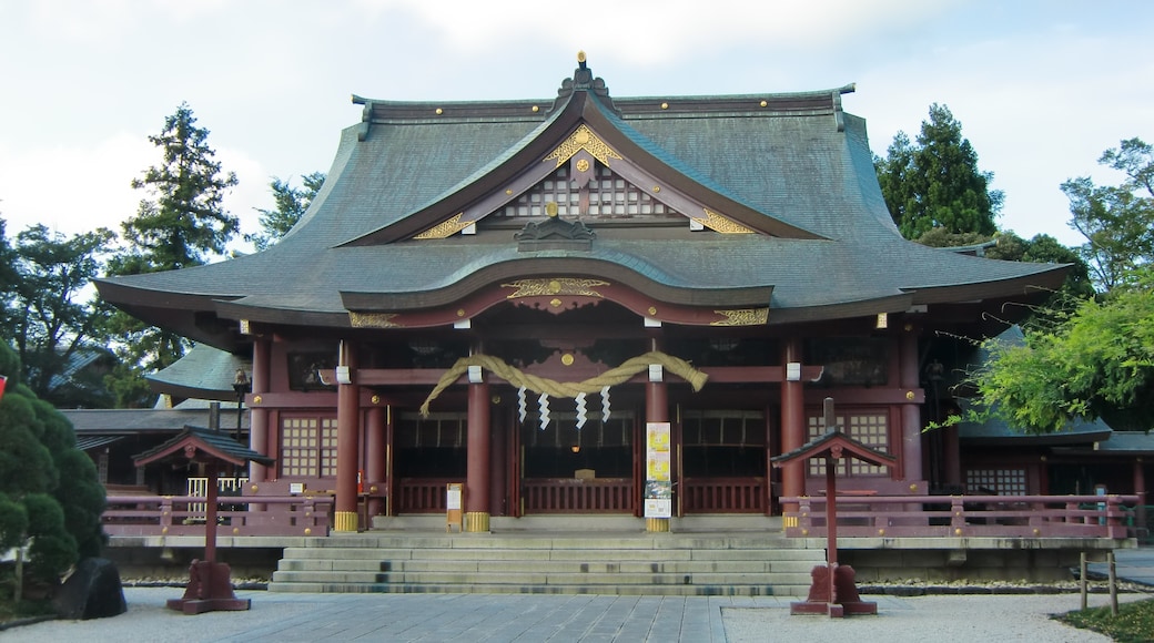 Foto "Kuil Inari Kasama" oleh On-chan (CC BY-SA) / Dipotong dari foto asli
