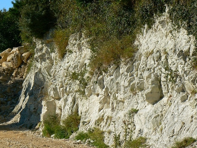 Foto "Etchilhampton" por Brian Robert Marshall (CC BY-SA) / Recortada de la original