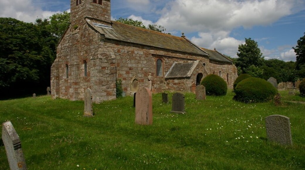 Foto “Bolton” tomada por Alexander P Kapp (CC BY-SA); recorte de la original