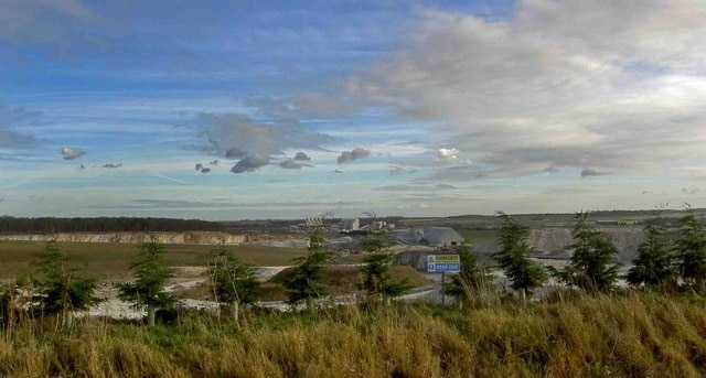 Ảnh "Làng Melton Ross" của Steve F (CC BY-SA) / Cắt từ ảnh gốc