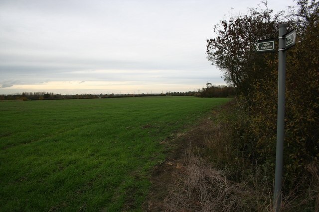 Photo "Eagle and Swinethorpe" by Richard Croft (CC BY-SA) / Cropped from original