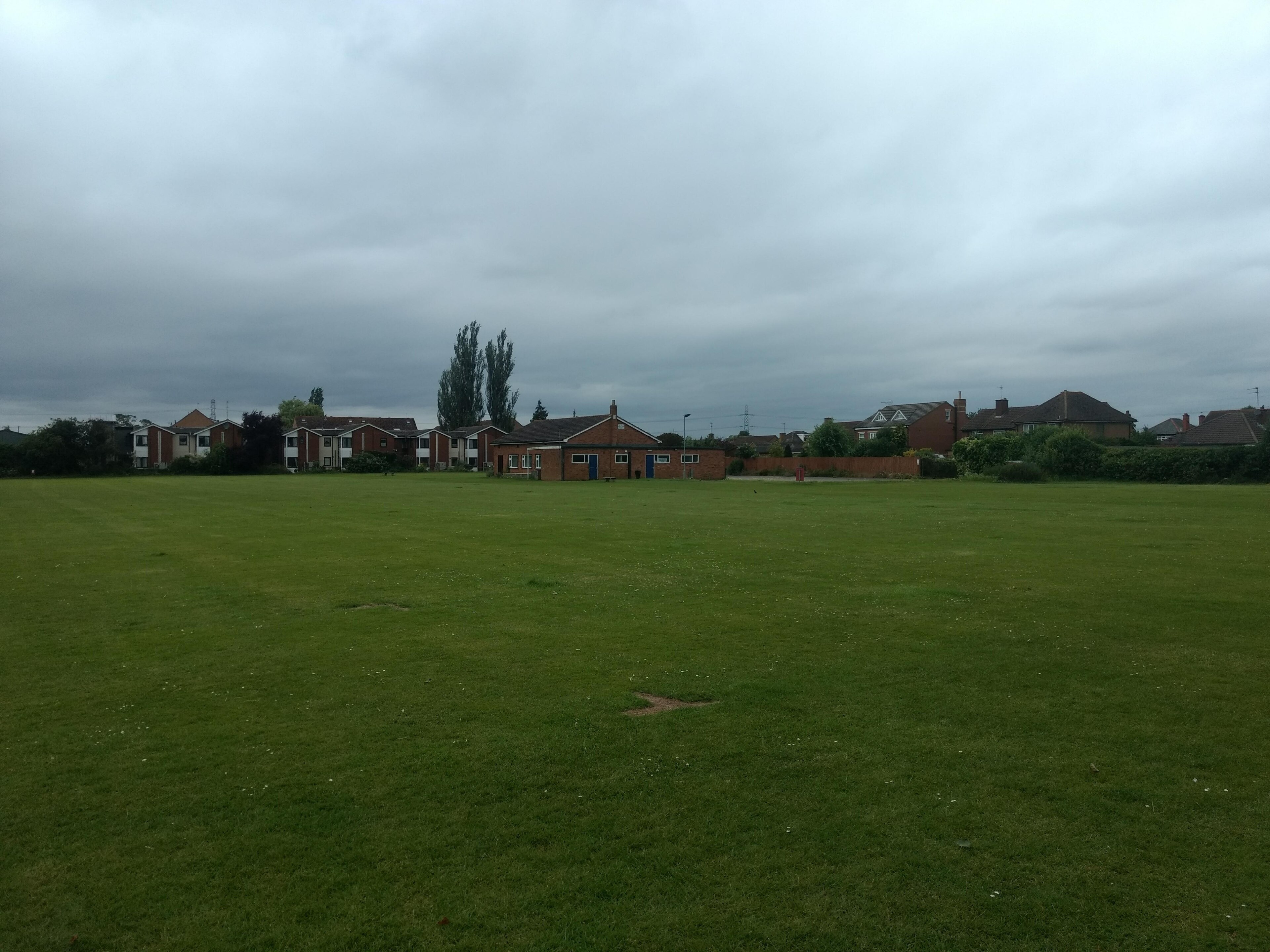 Photo "Longford" by Philafrenzy (CC BY-SA) / Cropped from original