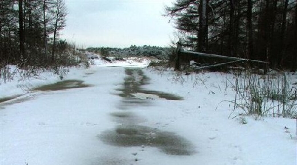 "Hutton Mulgrave"-foto av Mick Garratt (CC BY-SA) / Urklipp från original