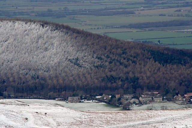 Billede "Great Busby" af Mick Garratt (CC BY-SA) / beskåret fra det originale billede