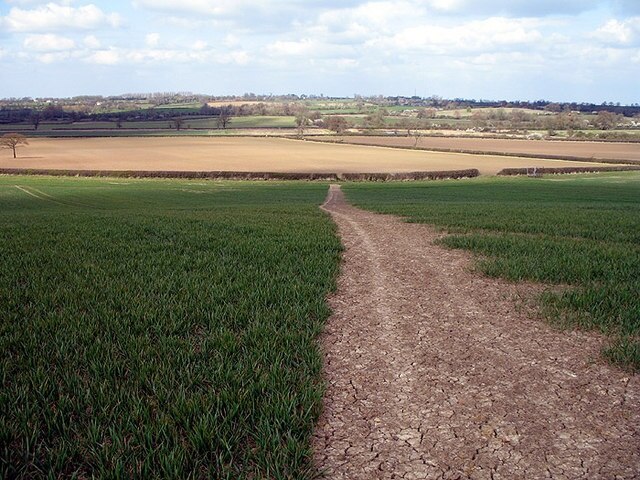 Foto „Dunton“ von Martin Addison (CC BY-SA)/zugeschnittenes Original