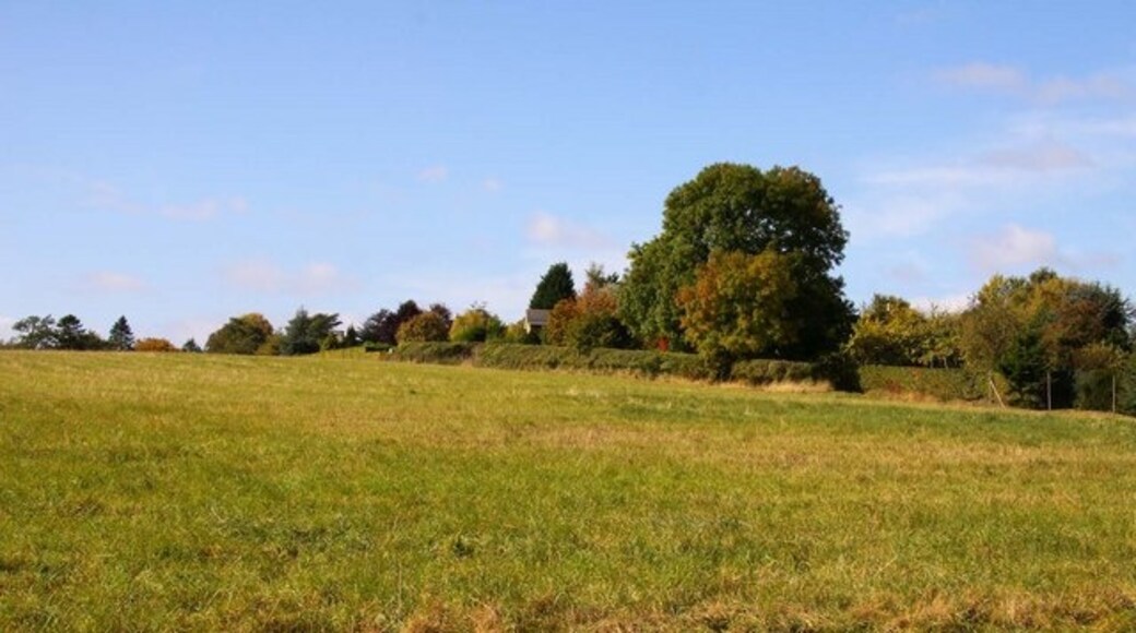 Photo "North Hinksey" by Steve Daniels (CC BY-SA) / Cropped from original