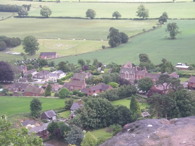 "Clive"-foto av Row17 (CC BY-SA) / Urklipp från original