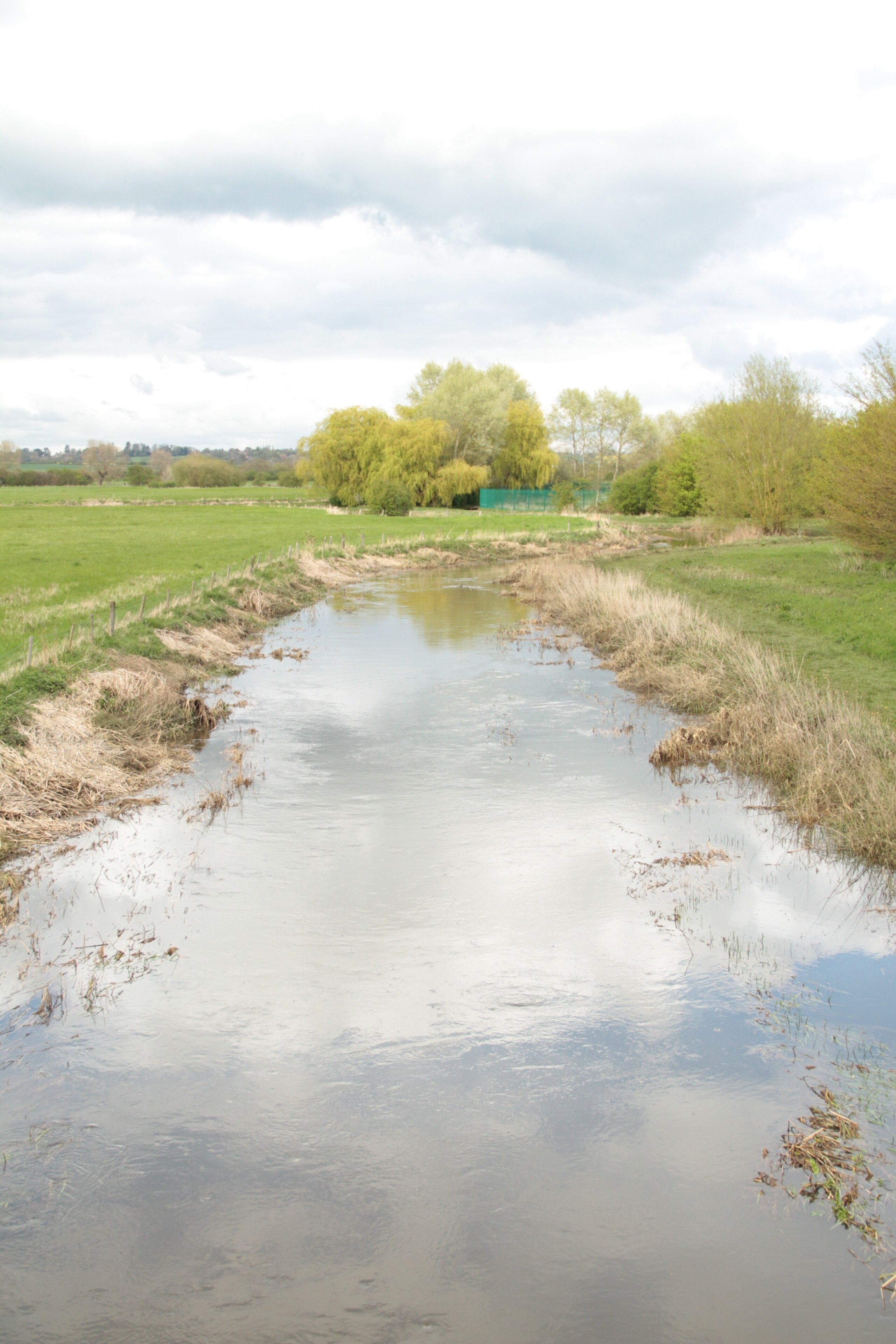 "Berryfields"-foto av Dean Mitchell (CC BY-SA) / Urklipp från original