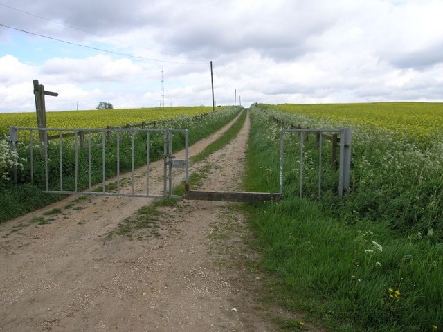 Photo "Laxton and Moorhouse" by Michael Patterson (CC BY-SA) / Cropped from original