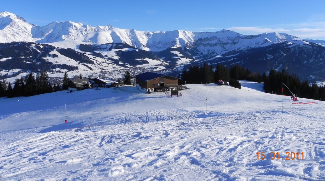 « Station de ski Le Jaillet», photo de otterboris (CC BY) / rognée de l’originale
