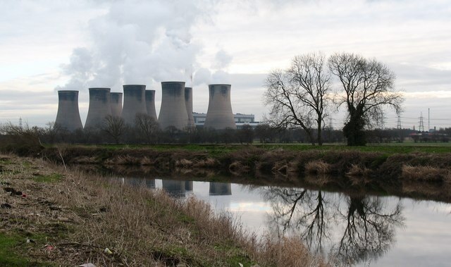 Photo "West Haddlesey" by Gordon Hatton (CC BY-SA) / Cropped from original